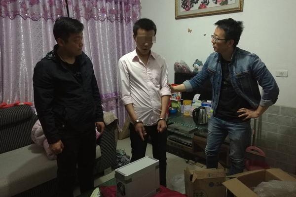 手抄报的模板图简单